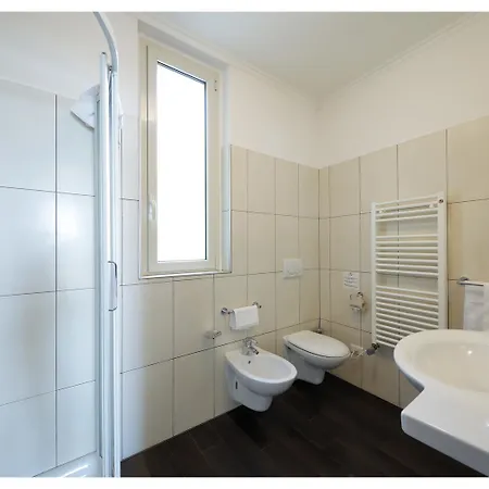 Hotel Residence Zust Verbania Exterior photo