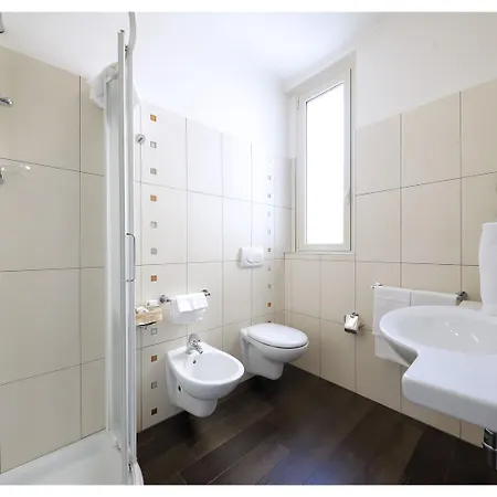 Hotel Residence Zust Verbania Exterior photo