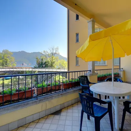 Hotel Residence Zust Verbania Exterior photo