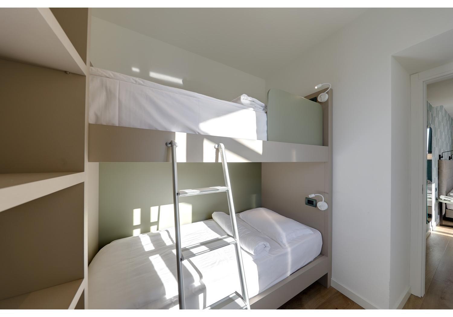 Hotel Zust 3*